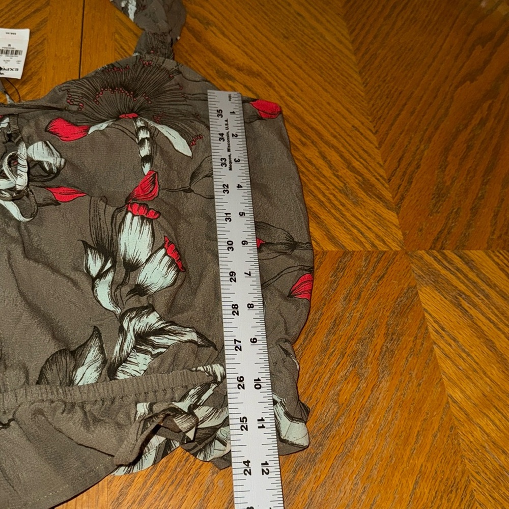 Floral Brown and Red Sleeveless Top - Picture 6 of 7